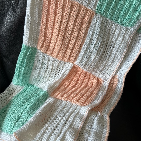 Handmade Crochet Baby Blankets - Picture 8 of 10